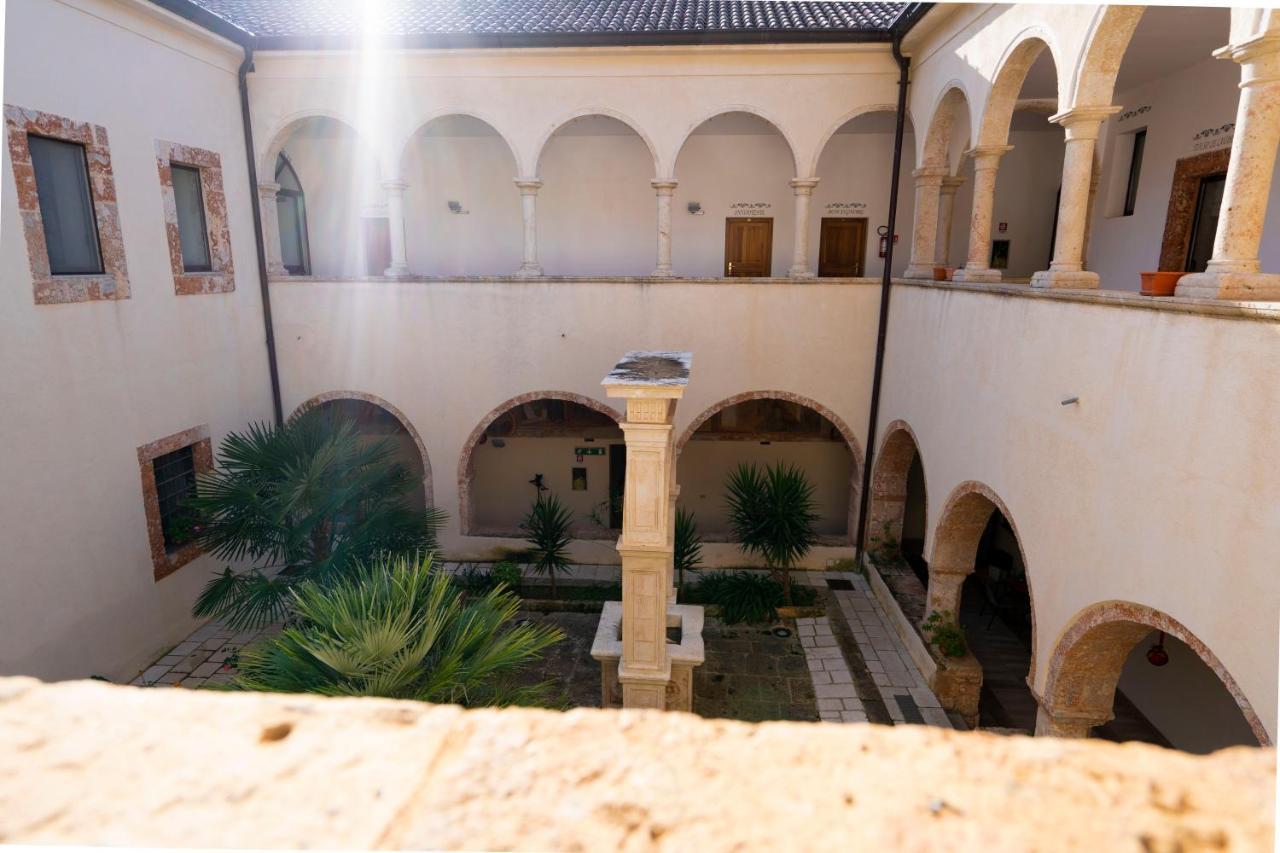 Convento Di Stignano Hotell Rignano Garganico Eksteriør bilde